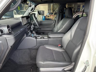 2024 Toyota LAND CRUISER 250 — миниатюра 25