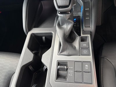 2024 Toyota LAND CRUISER 250 — миниатюра 30