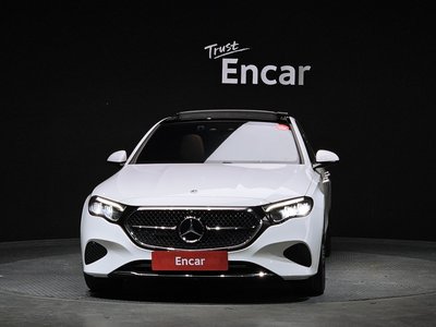 MERCEDES-BENZ E-CLASS - 2