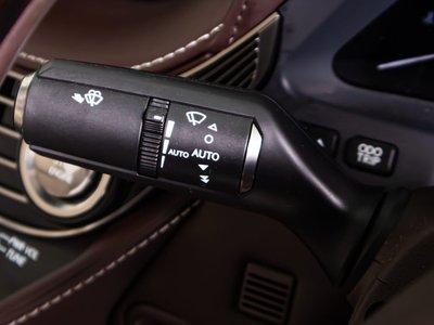 صورة مصغرة 50 لـ 2018 Lexus LS