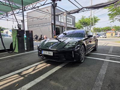 PORSCHE PANAMERA - 1