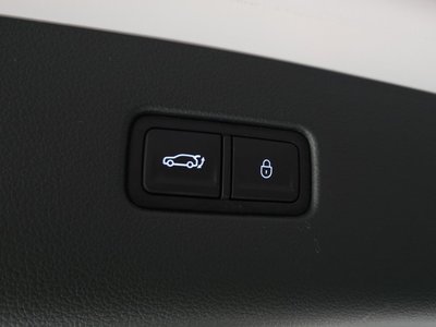 2024 Genesis GV80 thumbnail 25