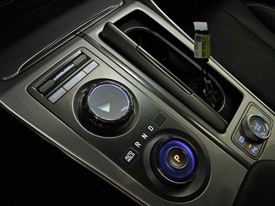 2023 Genesis GV80 — миниатюра 12