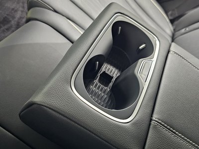 2023 Genesis GV80 — миниатюра 28