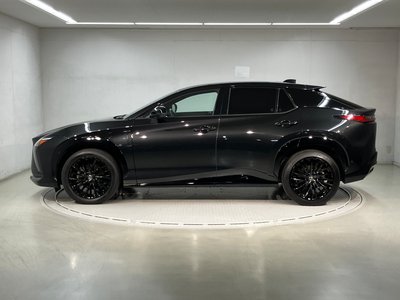 2023 Lexus RZ photo 4