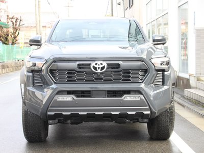 TOYOTA TACOMA - 3