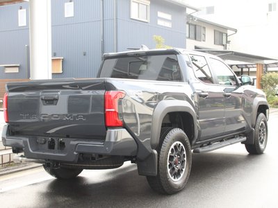 TOYOTA TACOMA - 2