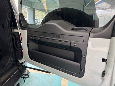 2025 LAND Rover DEFENDER 缩略图 11