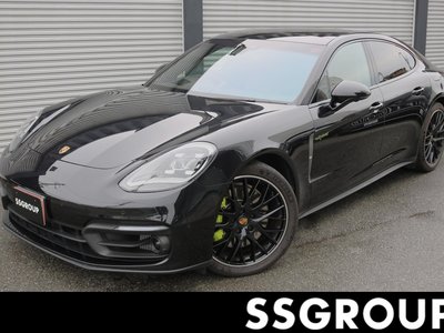 PORSCHE PANAMERA - 1