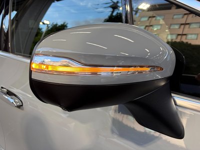 2023 Mercedes-BENZ EQE — миниатюра 18