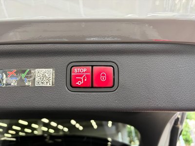 2023 Mercedes-BENZ EQE — миниатюра 22