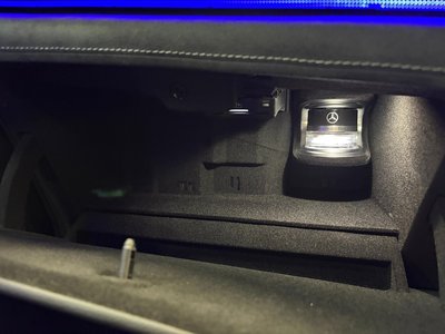 2023 Mercedes-BENZ EQE — миниатюра 32