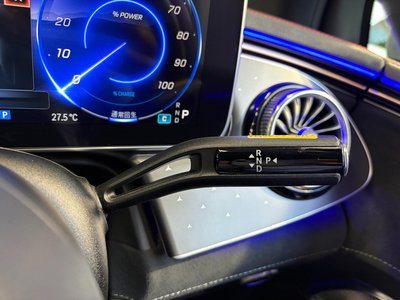 2023 Mercedes-BENZ EQE — миниатюра 26