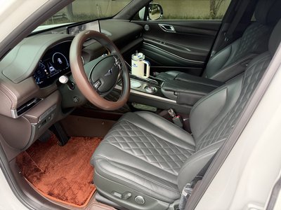 2022 Genesis GV80 photo 10