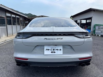 PORSCHE PANAMERA - 3