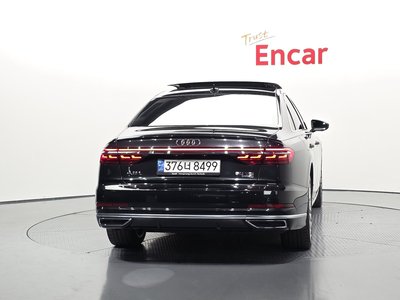 AUDI A8 - 4