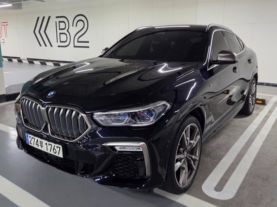 BMW X6 - View 1
