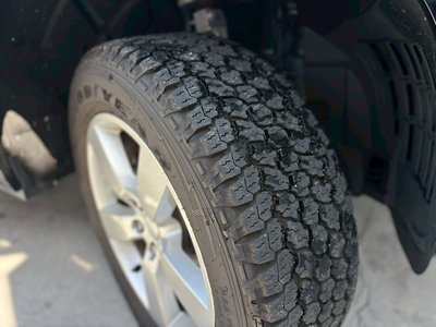 LAND ROVER DEFENDER - 10