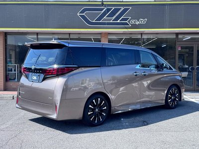 TOYOTA ALPHARD - 4