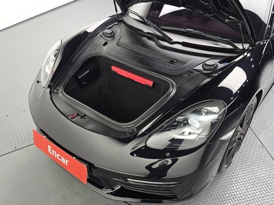 صورة 7 لـ 2020 Porsche 718
