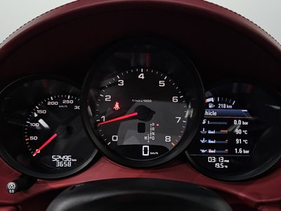 صورة 8 لـ 2020 Porsche 718