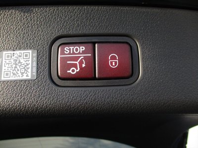 MERCEDES-BENZ GLC - 9