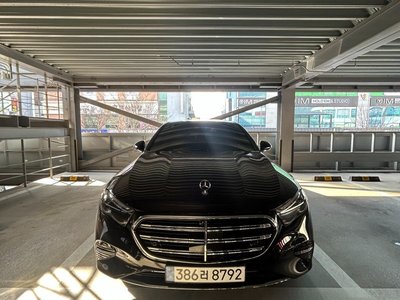 MERCEDES-BENZ E-CLASS