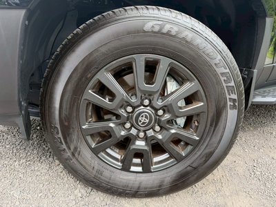 TOYOTA LAND CRUISER 250 - 8