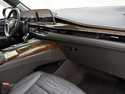 2023 Cadillac ESCALADE — фото 10