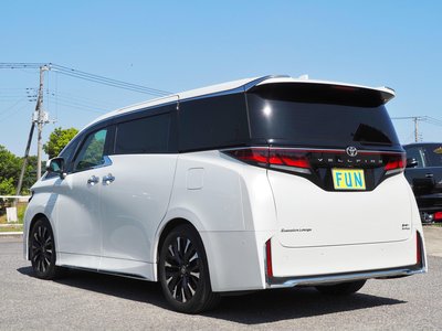 TOYOTA VELLFIRE - 6