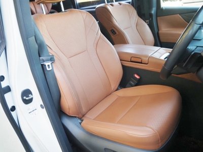 صورة مصغرة 22 لـ 2023 Toyota VELLFIRE