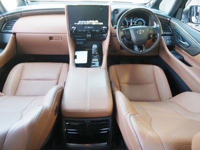 صورة مصغرة 21 لـ 2023 Toyota VELLFIRE