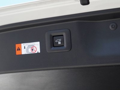 صورة مصغرة 35 لـ 2023 Toyota VELLFIRE