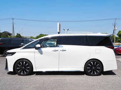 TOYOTA VELLFIRE - 8