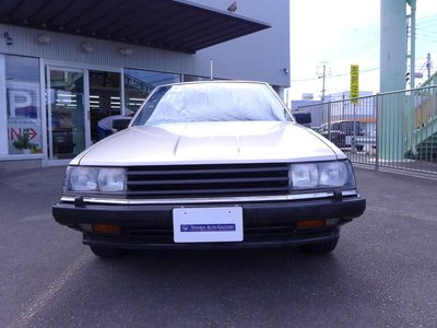 NISSAN SKYLINE - 2