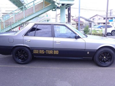 NISSAN SKYLINE - 4