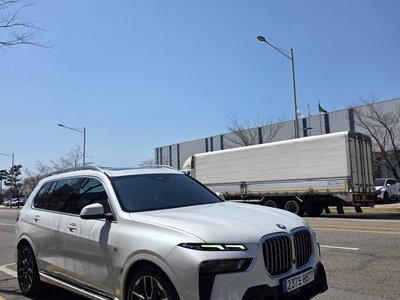 BMW X7 - 1