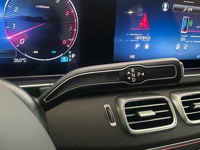 MERCEDES-BENZ GLE - 9