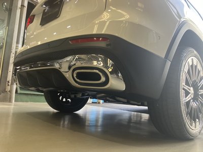 2025 Mercedes-BENZ GLB — миниатюра 20