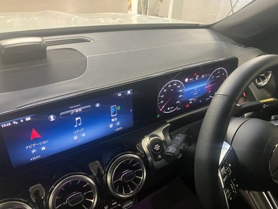 2025 Mercedes-BENZ GLB — миниатюра 27