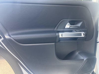 2025 Mercedes-BENZ GLB — миниатюра 63