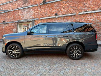 CADILLAC ESCALADE - 10