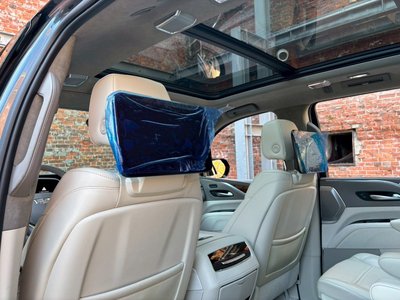 CADILLAC ESCALADE - 5