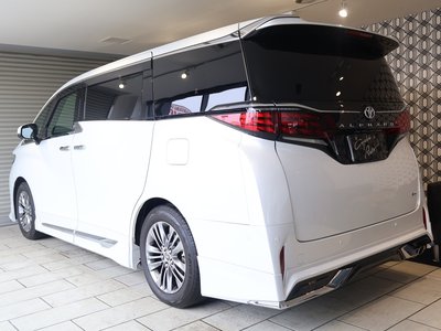 TOYOTA ALPHARD - 2
