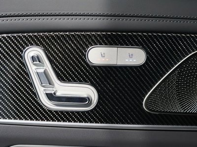 2026 Mercedes-BENZ GLS AMG — миниатюра 35