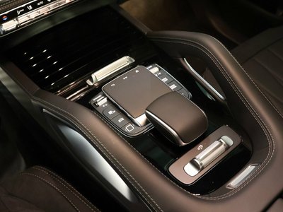 2026 Mercedes-BENZ GLS AMG — миниатюра 32