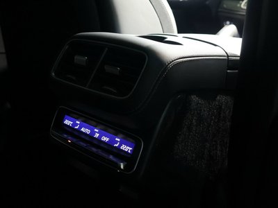 2026 Mercedes-BENZ GLS AMG — миниатюра 47
