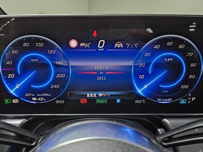 2026 Mercedes-BENZ EQE 缩略图 16