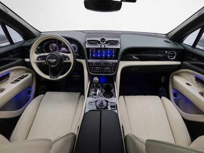 2024 Bentley BENTAYGA photo 7