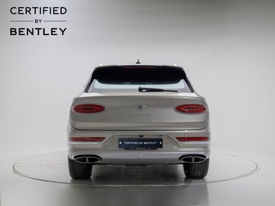 2024 Bentley BENTAYGA photo 2